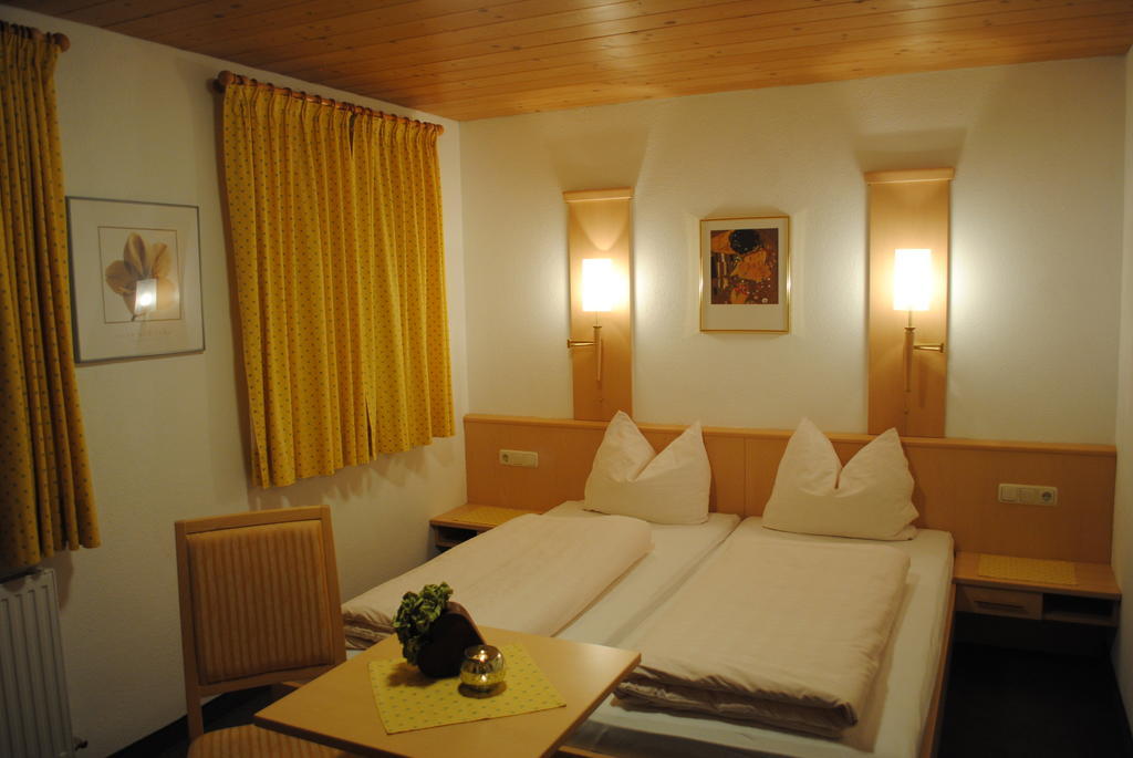 דירות סן אנטון Haus Untergand חדר תמונה