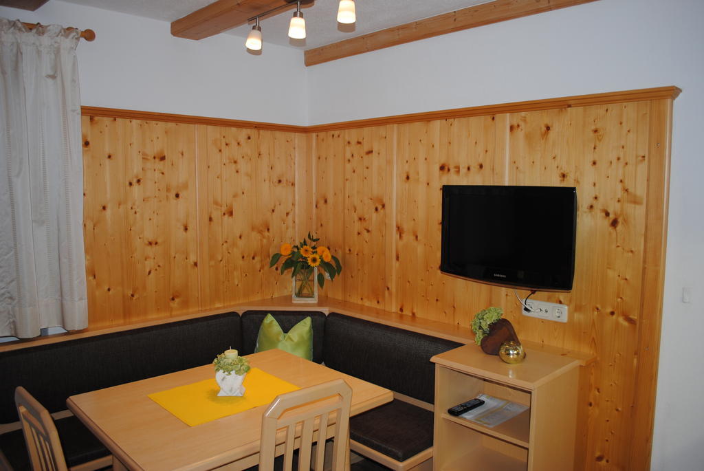 דירות סן אנטון Haus Untergand חדר תמונה